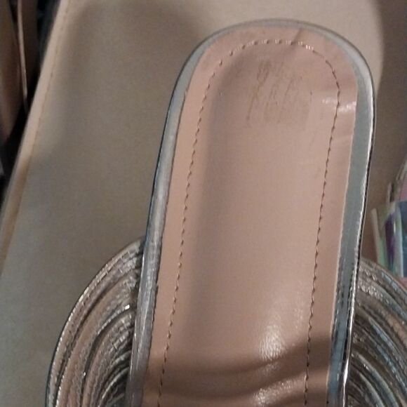 NWOT Women Casual Heeled Open Toe Sandals Pump Size 7.5 - Picture 8 of 9